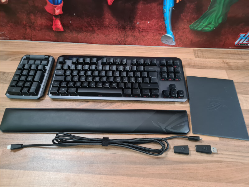 RX Red Gaming ASUS Claymore Keyboard Wireless TKL ROG Switches Fullsize II 80%.jpg
